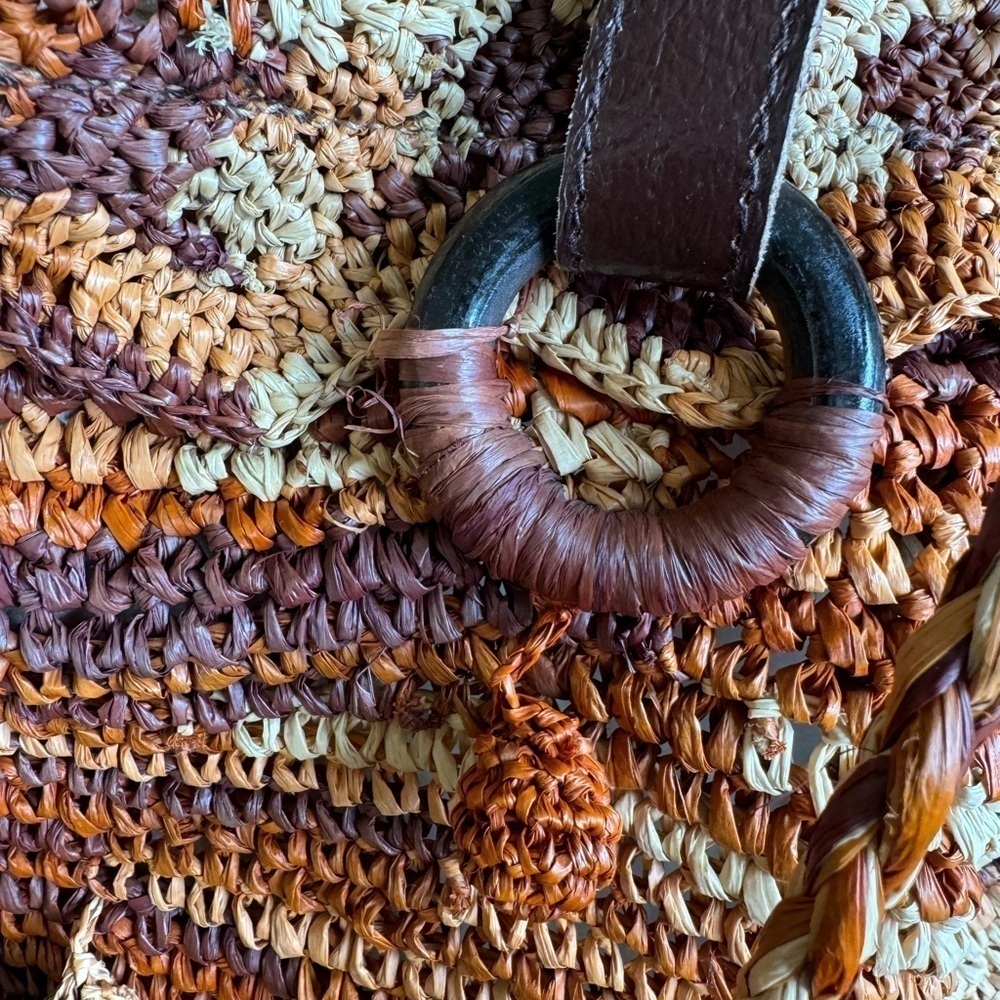 Flora Bella Anthropologie Raffia Leather Strap Shoulder Bag Detailed Pom Poms - Picture 7 of 12